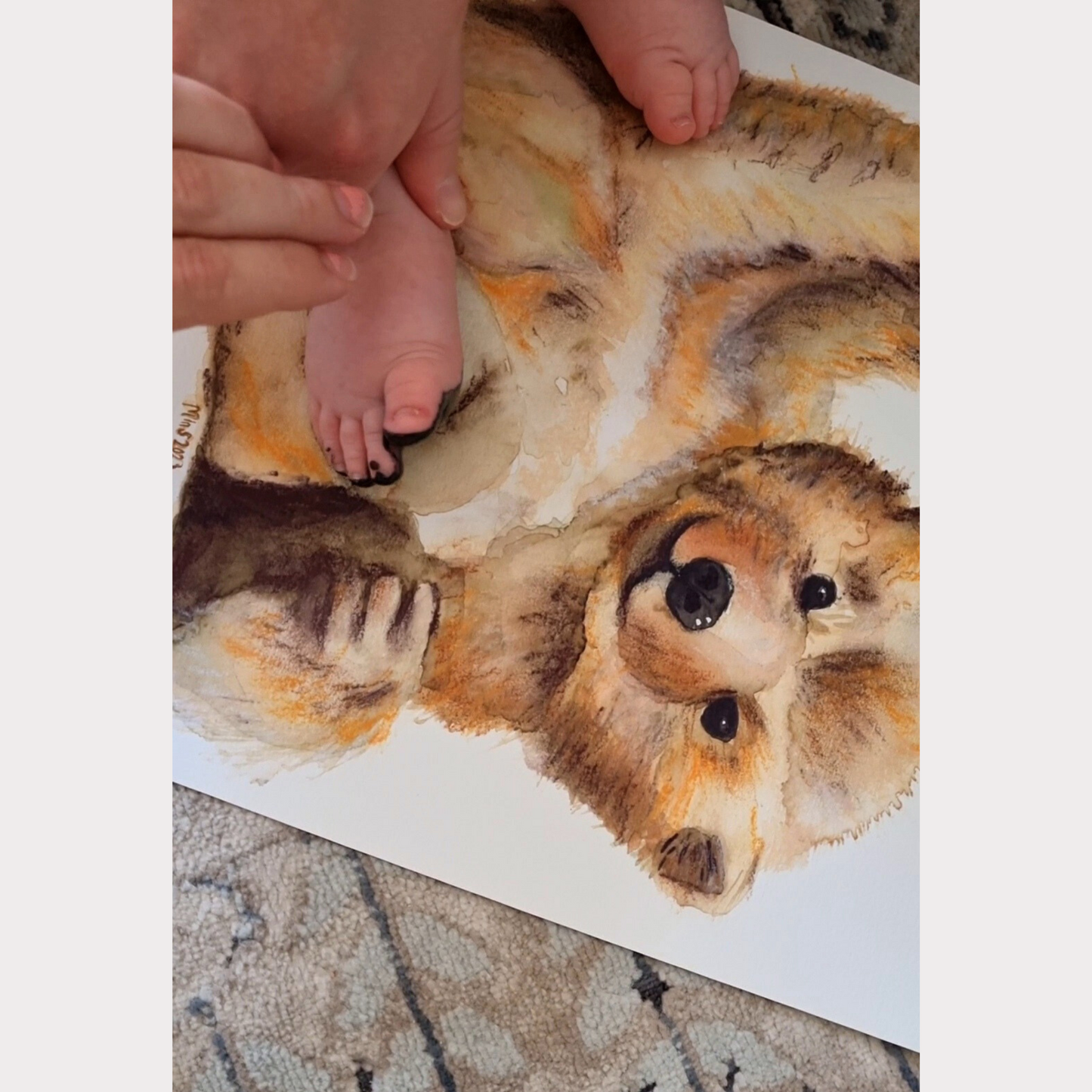 Teddy-taideprintti maalauspaperilla. Paina jalanjälki itse <3