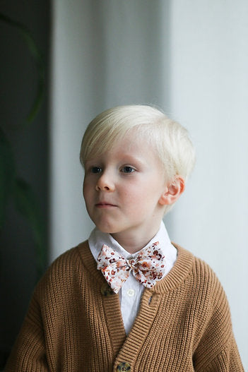 Hiusrusetteja samisteluun, sävy Vanilla